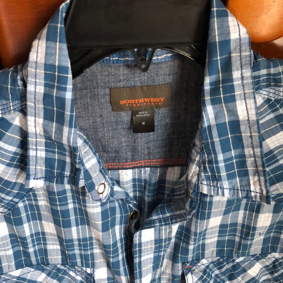 Men’s Short Sleeve snap button shirt - Picture 2 of 3